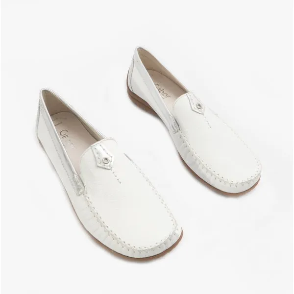 CALIFORNIA Ladies Leather Moccasins White