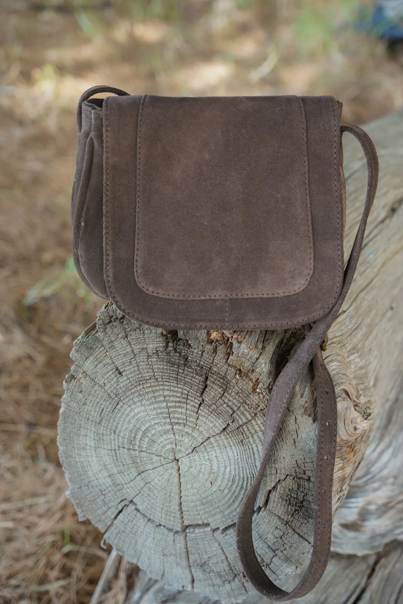 Choc Suede Saddle Sling Bag