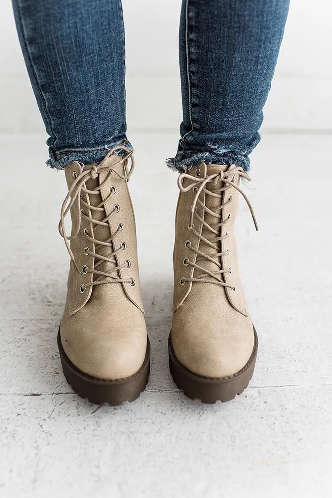 Mazzy Combat Boot - Size 6 Left