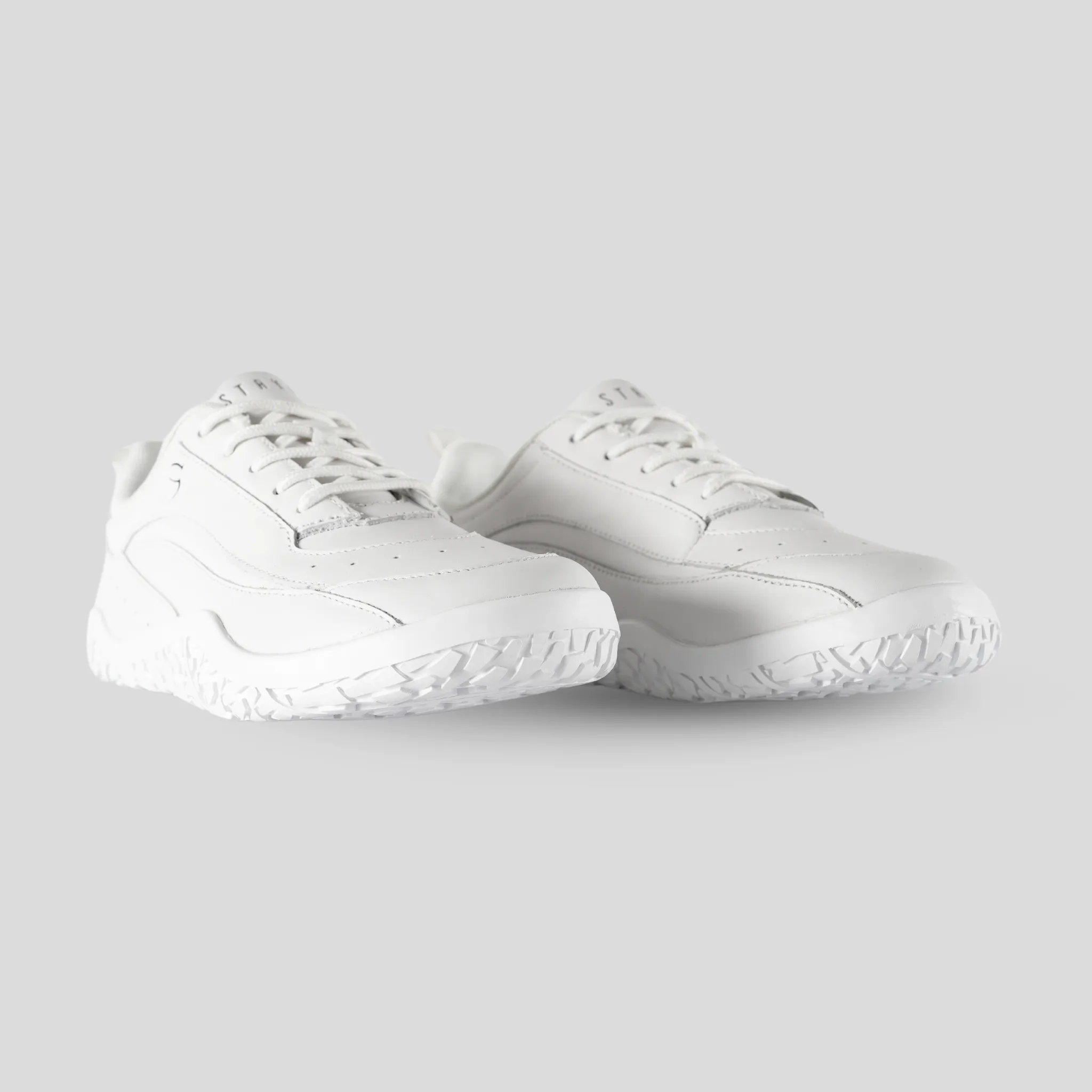 STRYDAFORCE Sneakers