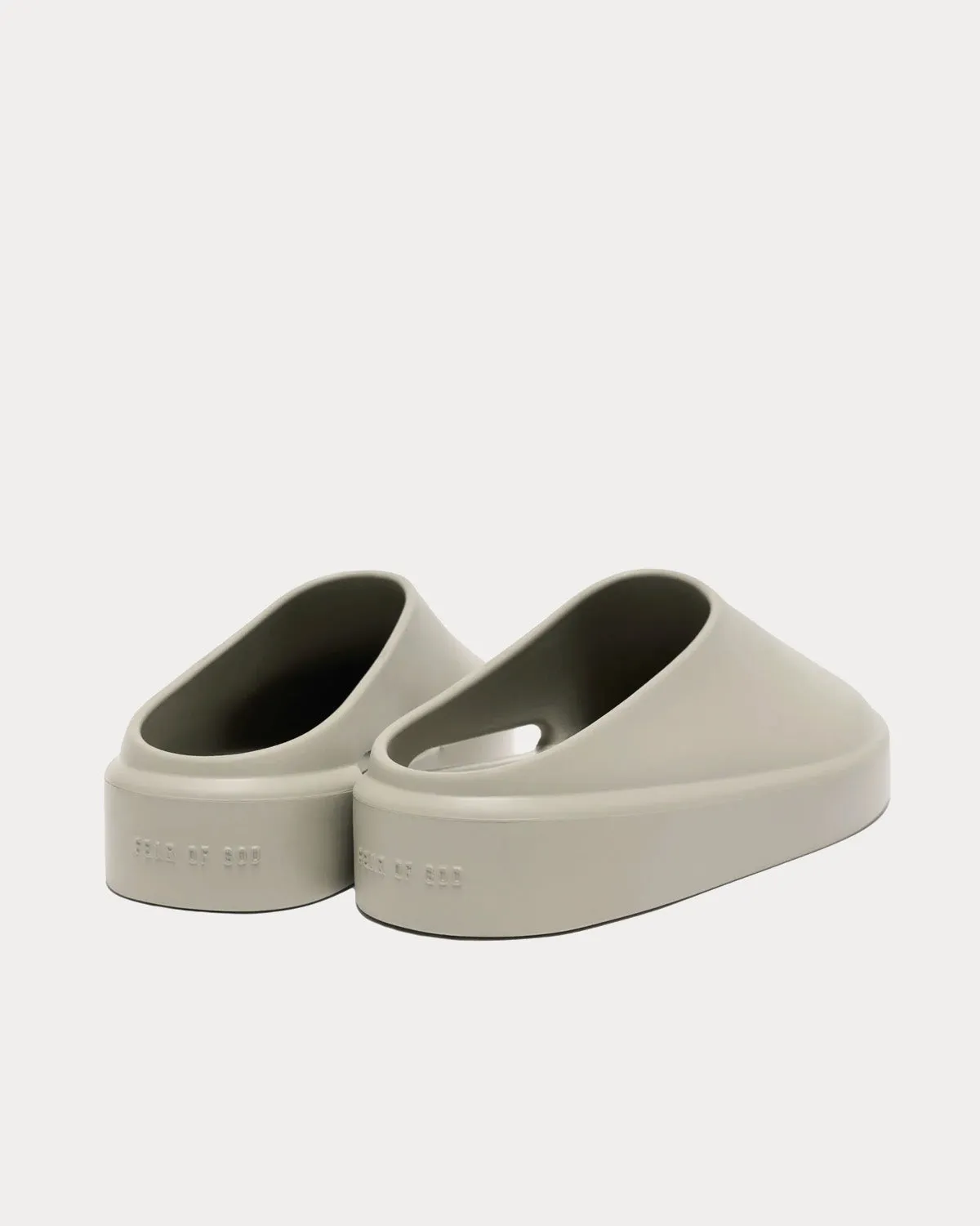 The California XL Extralight® Dusty Concrete Slip On Sneakers
